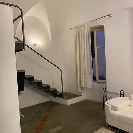 Dream House Apartment *